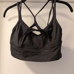 Women's Black Spotted Strappy Sports Bra